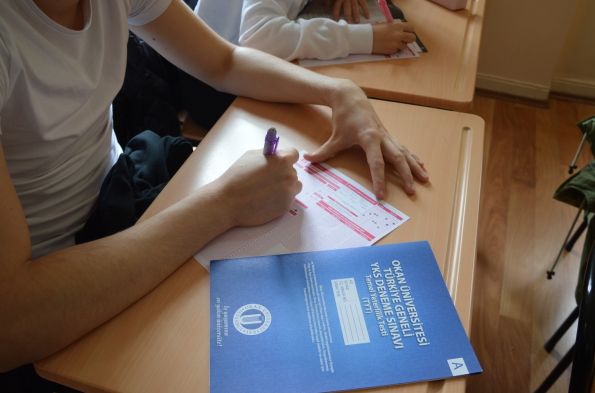 Okulumuz 12.sınıf öğrencileri 18 19 Ve 20 nisan tarihlerinde TYT