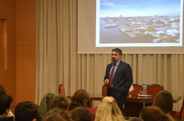 Bahçeşehir Üniversitesi Rektör Danışmanı Turgay POLAT