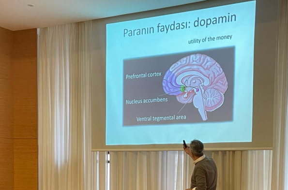 Paranın Kısa Tarihi Dr. Atahan Çelebi