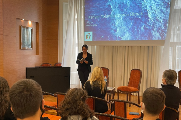 Spor Haftası - Milli Dalga Sörfü Sporcusu, Avukat Aleyna Hadımoğlu