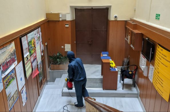  Okulumuzda Özel Buharlı Makinelerle ile Dezenfeksiyon İşlemi Gerçekleştirilmişti