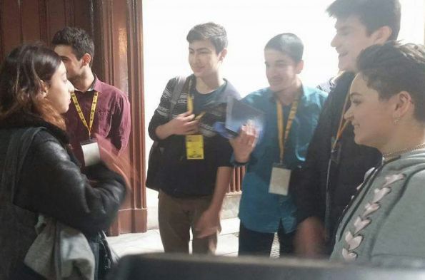 GENÇLER KONUŞUYOR…