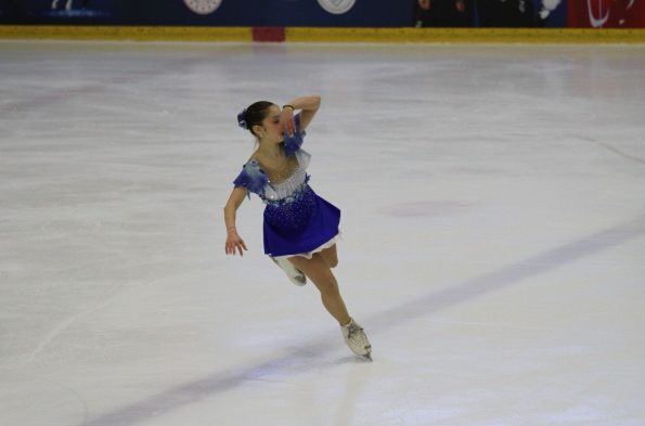 Buse Sezerer - Türkiye Buz Federasyon