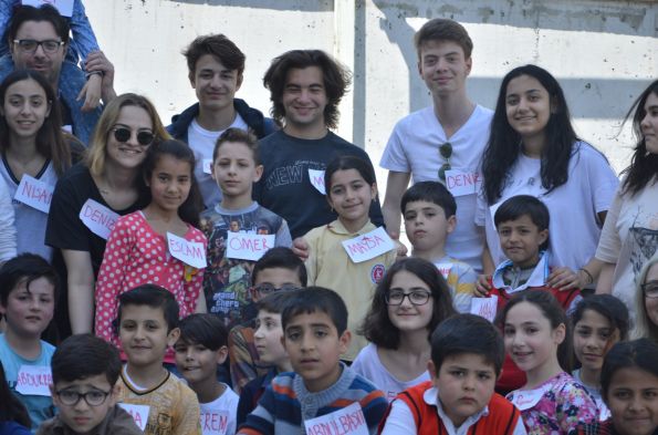 Suriyeli Mülteci Çocuklarla “Arkadaşlık”